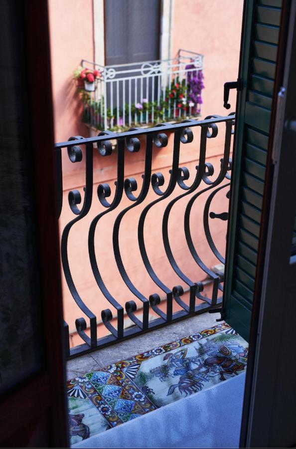 Corvaja Inn Taormina Exterior photo